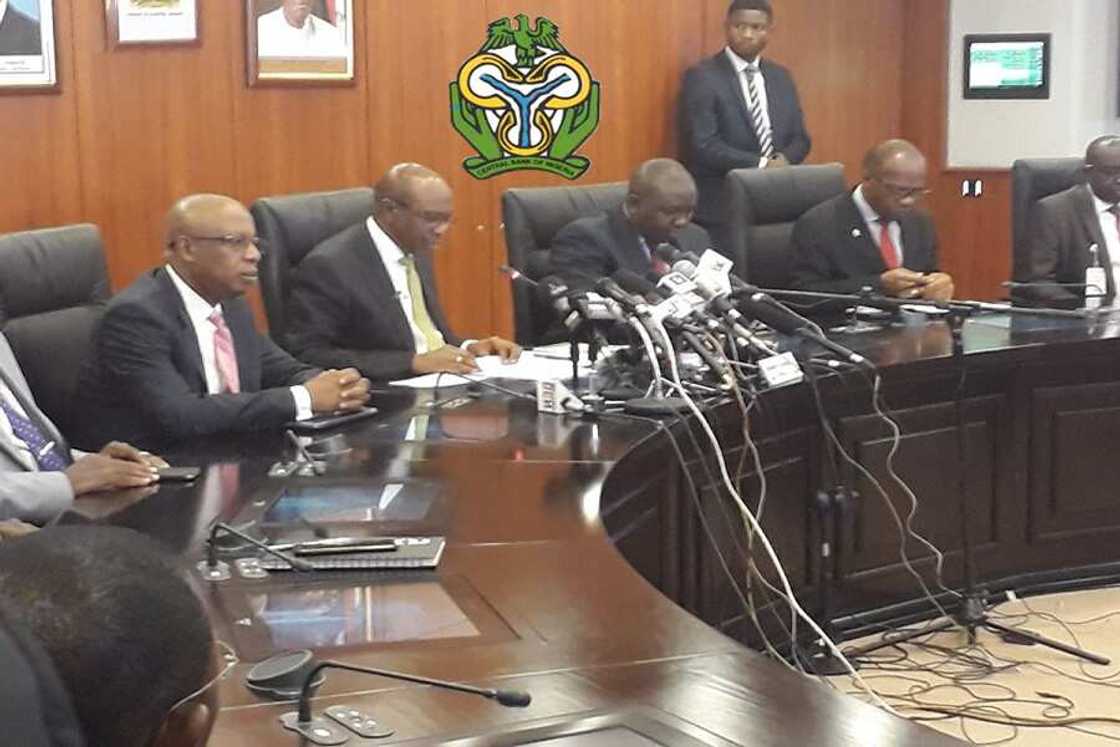 CBN to close politicians, Nigerians account converting Naira to dollar
Credit: CBN CBN to close politicians, Nigerians account converting Naira to dollar
Credit: CBN