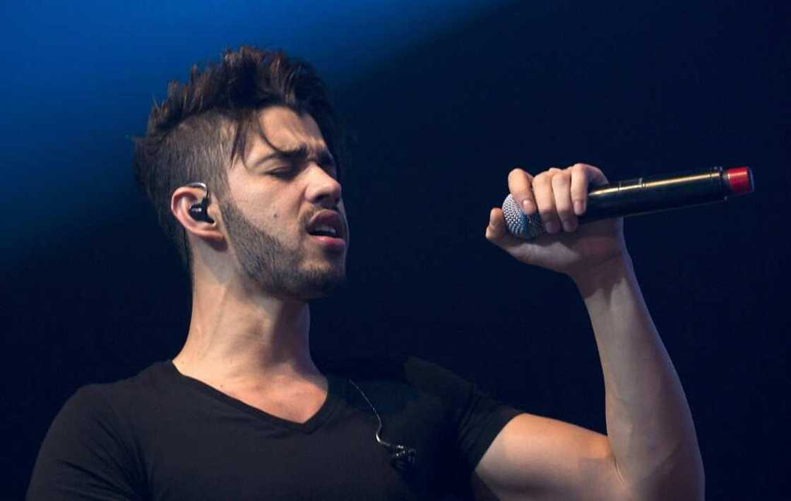 Singer Gusttavo Lima supports Bolsonaro's 'God, homeland and family' values