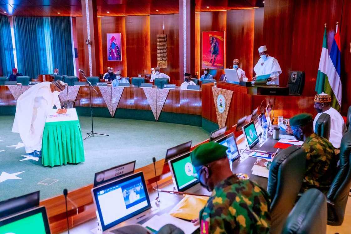 Just In: Buhari swears in Muazu Sambo as minister, gives portfolio Just In: Buhari swears in Muazu Sambo as minister, gives portfolio