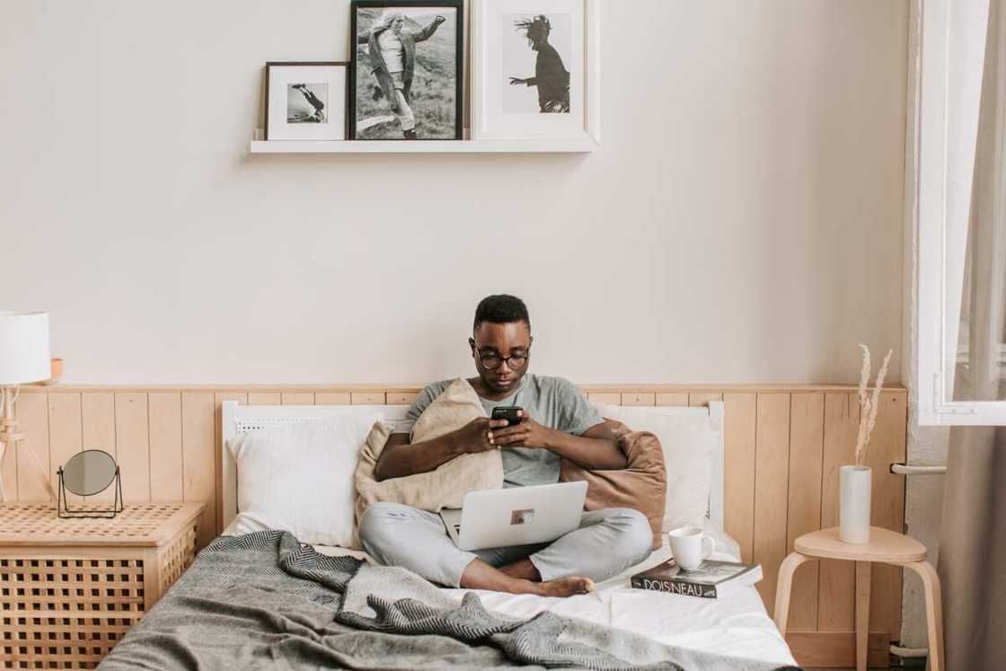 how to schedule a text on iPhone how to schedule a text on iPhone