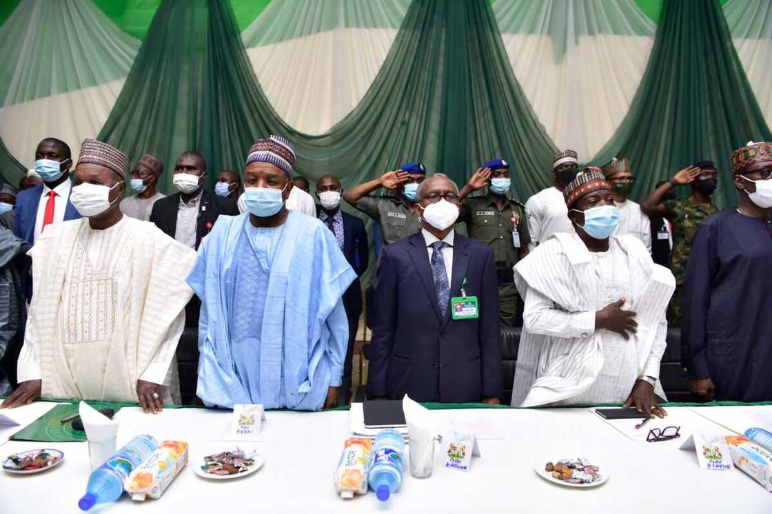 Kashe-kashe: Gwamnonin Jihohin Arewa sun hadu a Kaduna, sun shiga muhimmin taro Kashe-kashe: Gwamnonin Jihohin Arewa sun hadu a Kaduna, sun shiga muhimmin taro