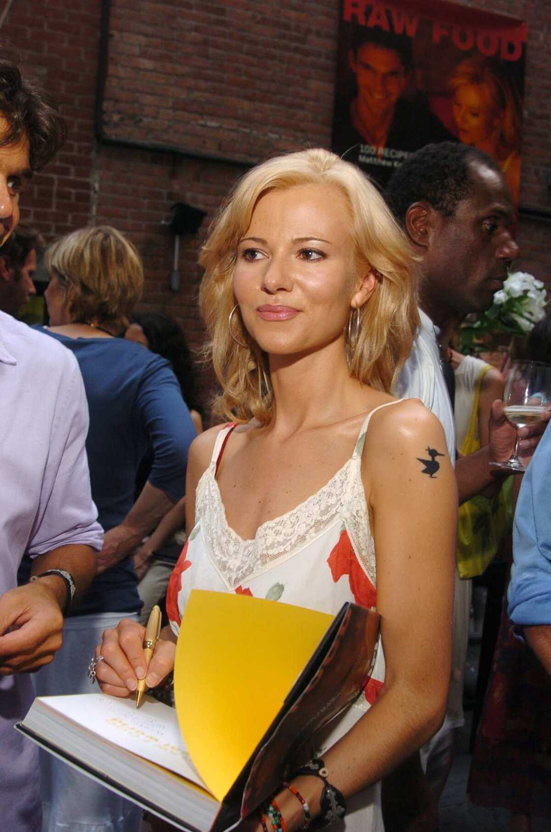 Sarma Melngailis, co-auteur du livre culinaire "RAW FOOD/real world".
Photo : Theo Wargo/WireImage Sarma Melngailis, co-auteur du livre culinaire "RAW FOOD/real world".
Photo : Theo Wargo/WireImage