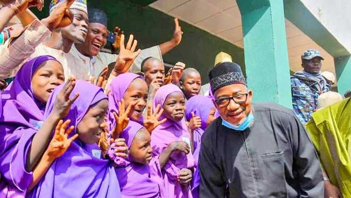 Kada kubari a yaudare ku, Gwamnan Bauchi yayi kira ga al'ummar Mazabar Dogara. Kada kubari a yaudare ku, Gwamnan Bauchi yayi kira ga al'ummar Mazabar Dogara.