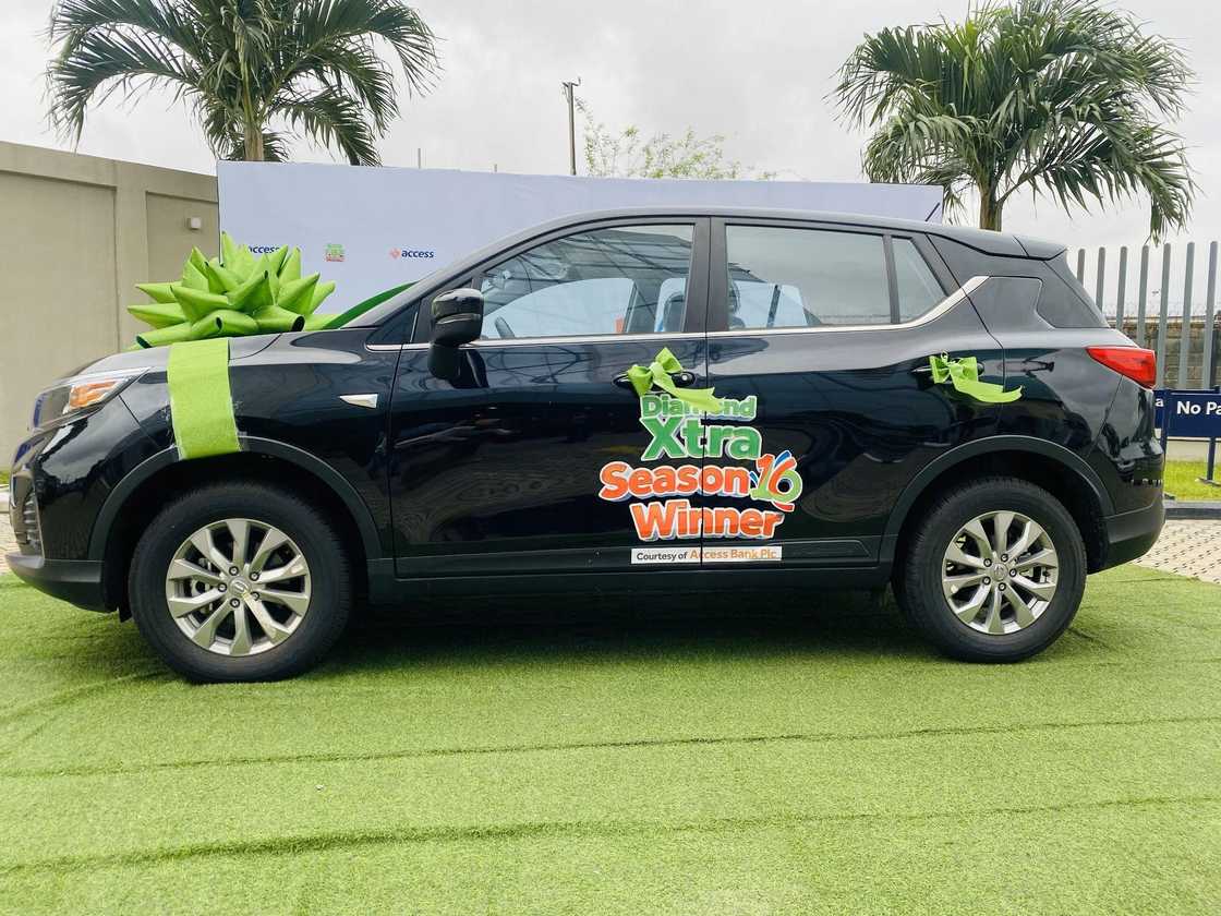 Owerri-Based Businessman Wins Brand New SUV at Access Bank DiamondXtra Season 16 Promo Owerri-Based Businessman Wins Brand New SUV at Access Bank DiamondXtra Season 16 Promo