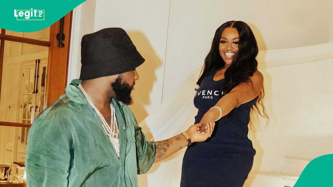 Davido enjoys dinner made by wife with his family on New Year