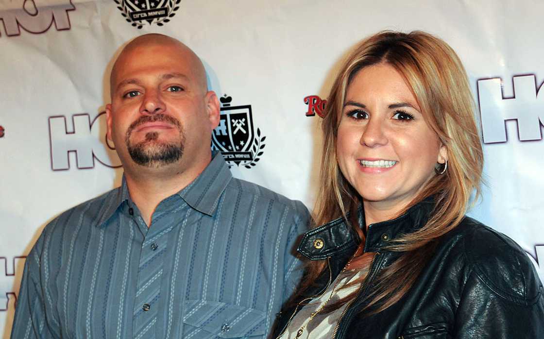 Jarrod and Brandi at Rolling Stone Restaurant And Lounge Jarrod and Brandi at Rolling Stone Restaurant And Lounge