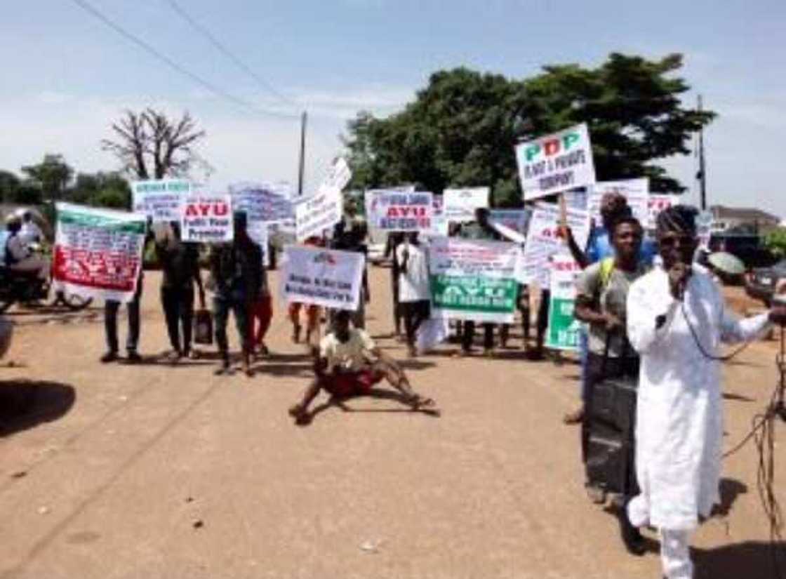 Shugaban PDP na kasa Shugaban PDP na kasa