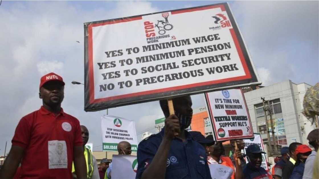 Minimum Wage: 10 States Yet to Implement 2 Years after Buhari's Approval Minimum Wage: 10 States Yet to Implement 2 Years after Buhari's Approval