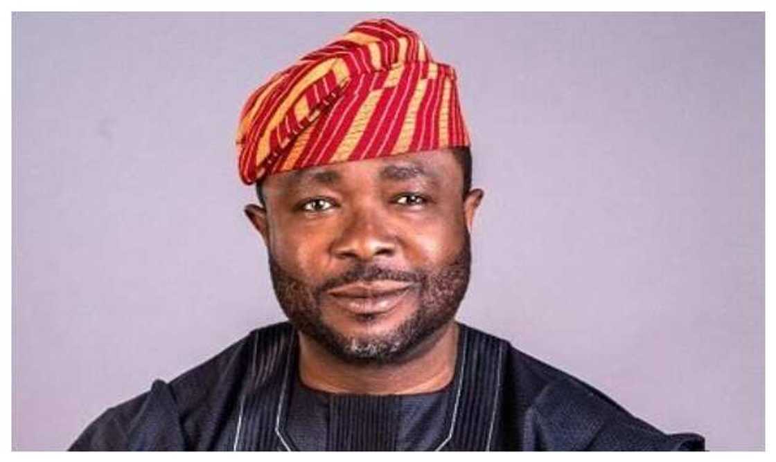 Marigayi Sanata Bayo Osinowo
Hakkin mallakar hoto; The Nation Marigayi Sanata Bayo Osinowo
Hakkin mallakar hoto; The Nation