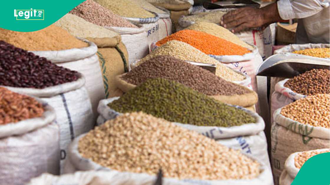 Kayan abinci. Kayan abinci.