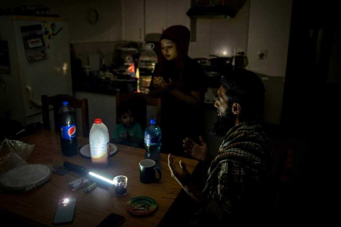 South Africa's electricity blackouts last several hours a day and are due  to reach a critical stage as the southerm hemisphere winter arrives South Africa's electricity blackouts last several hours a day and are due  to reach a critical stage as the southerm hemisphere winter arrives