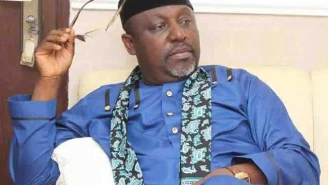 Za a ci gaba da Rochas Okorocha a magarkamar EFCC