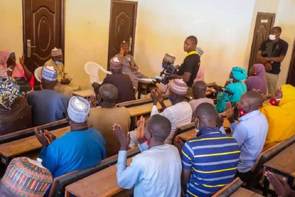 Zulum ya yi wa Malamai sha-tara ta arziki, ya haramta dabar siyasa a Borno Zulum ya yi wa Malamai sha-tara ta arziki, ya haramta dabar siyasa a Borno