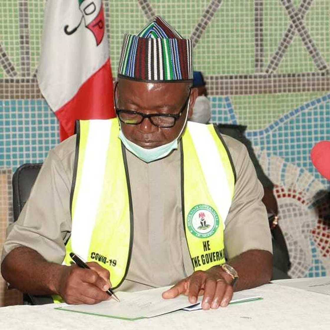 Probe how COVID-19 palliatives meant for us got to Kano market, Benue govt tells security agencies Probe how COVID-19 palliatives meant for us got to Kano market, Benue govt tells security agencies