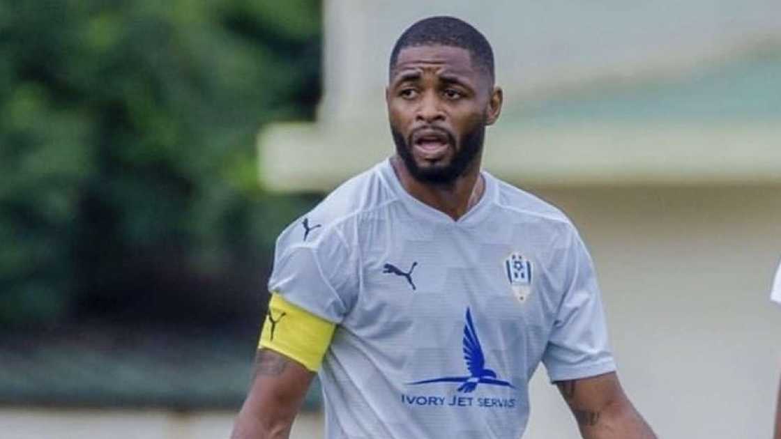 Apitix: Ronaldinho and Jay-Jay Okocha Lead Football Legends in Historic Charity Match Apitix: Ronaldinho and Jay-Jay Okocha Lead Football Legends in Historic Charity Match