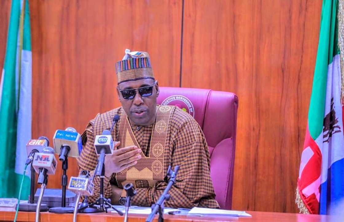 Gwamna Zulum ya rantsar da shugaban ma'aikatan jihar Gwamna Zulum ya rantsar da shugaban ma'aikatan jihar