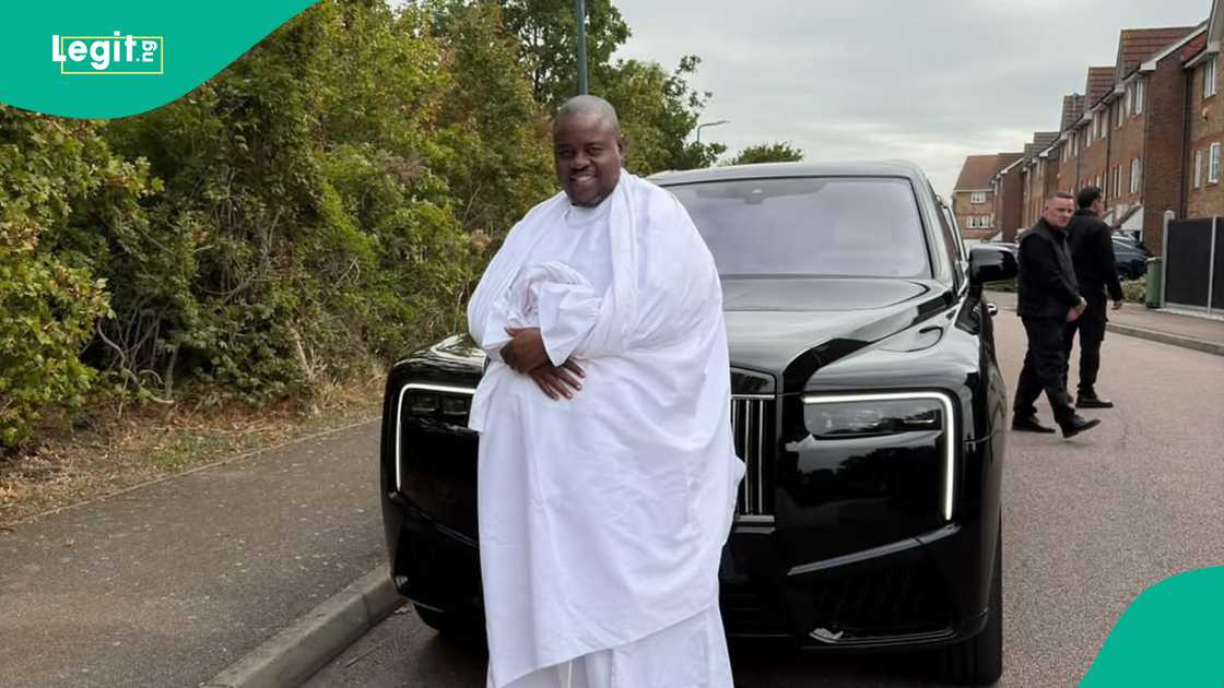 Chivayo and wife’s stunning coffin unveiled in images taking over social media Chivayo and wife’s stunning coffin unveiled in images taking over social media