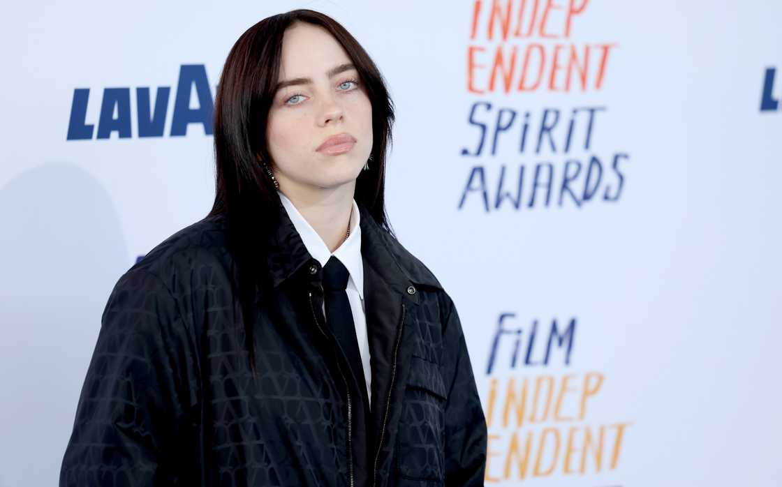 Billie Eilish poses on the red carpet of the 2024 Film Independent Spirit Awards