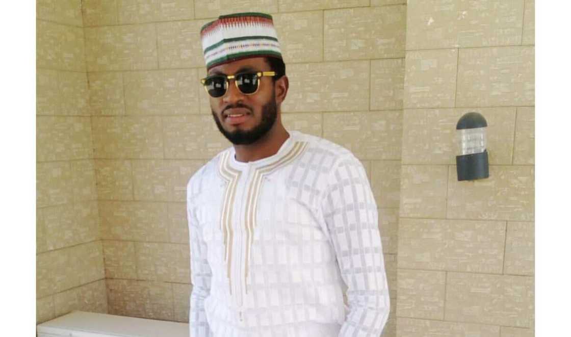 Zargin almundahana: Jarumi Sadiq Sani Sadiq ya bayyana gaskiyar lamari kan tuhumar da ake masa Zargin almundahana: Jarumi Sadiq Sani Sadiq ya bayyana gaskiyar lamari kan tuhumar da ake masa