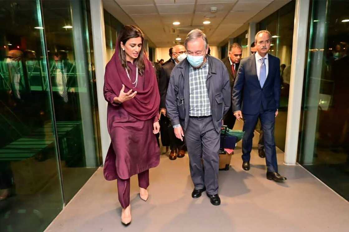 UN Secretary-General Antonio Guterres is briefed by Pakistan's Minister of State for Foreign Affairs Hina Rabbani Khar on arrival at Islamabad Airport in a handout picture from Pakistan authorities UN Secretary-General Antonio Guterres is briefed by Pakistan's Minister of State for Foreign Affairs Hina Rabbani Khar on arrival at Islamabad Airport in a handout picture from Pakistan authorities