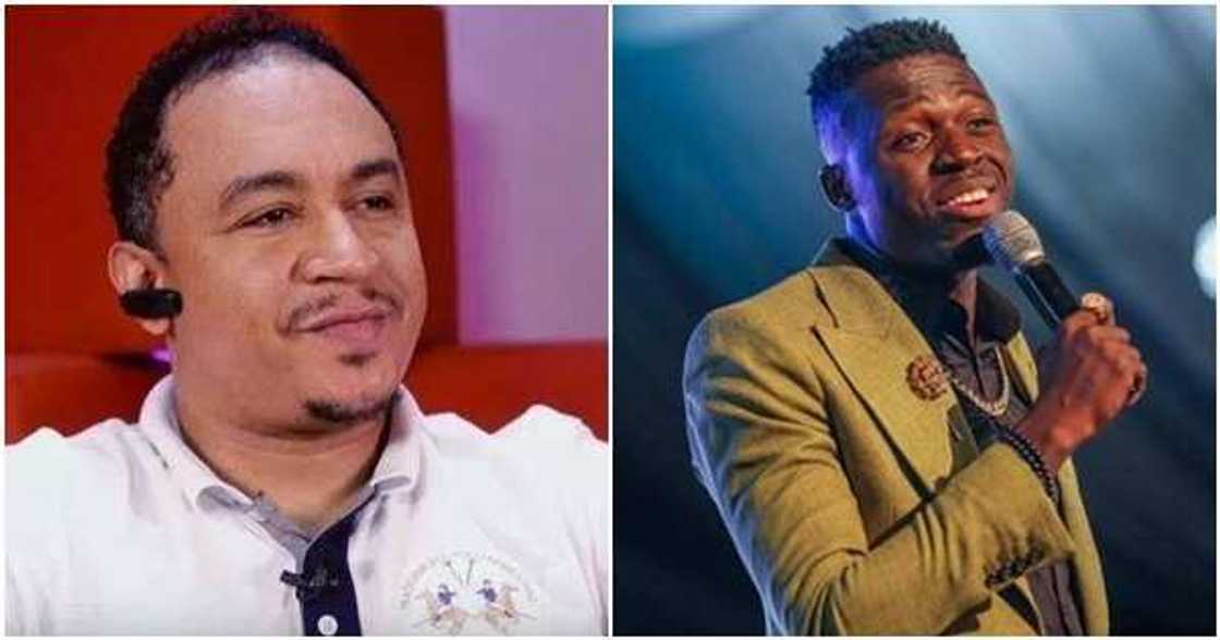 Daddy Freeze taunts comedian Akpororo over poor turnout at his show Daddy Freeze taunts comedian Akpororo over poor turnout at his show
