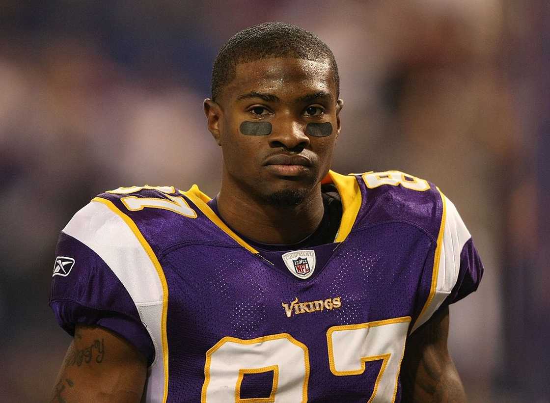 Bernard Berrian on the sidleine against the Seattle Seahawks at Hubert H. Humphrey Metrodome Bernard Berrian on the sidleine against the Seattle Seahawks at Hubert H. Humphrey Metrodome