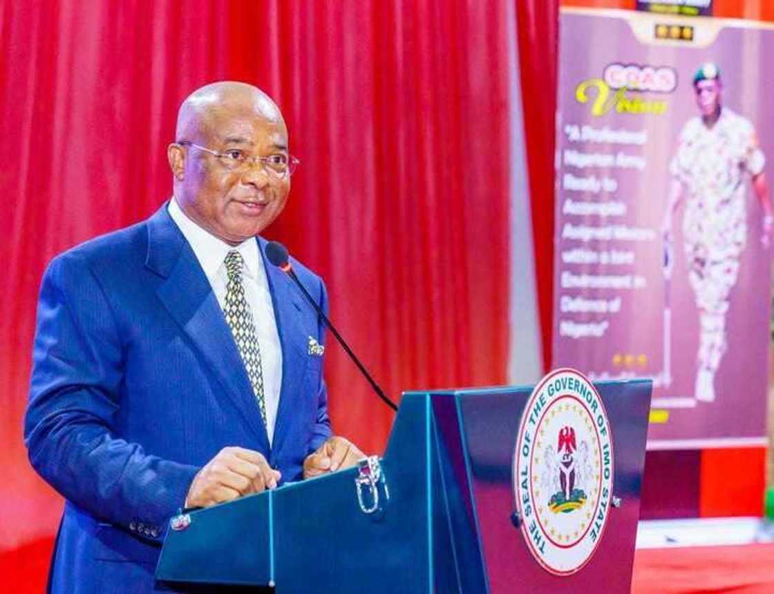 Imo governor begins payment of 104,000 minimum wage for workers Imo governor begins payment of 104,000 minimum wage for workers