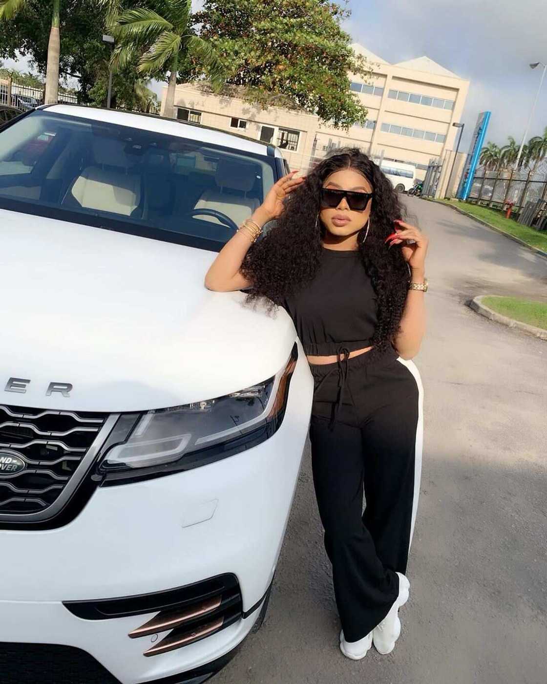 Bobrisky shows off keys to his 3 luxury cars, generator remote control spotted Bobrisky shows off keys to his 3 luxury cars, generator remote control spotted