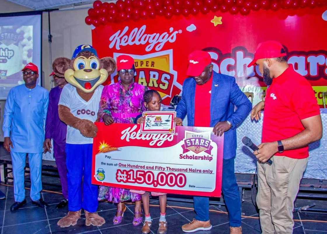 Kellogg's Super Star Essay Winning Students & Schools Get Over N25m in Educational Grants Nationwide Kellogg's Super Star Essay Winning Students & Schools Get Over N25m in Educational Grants Nationwide