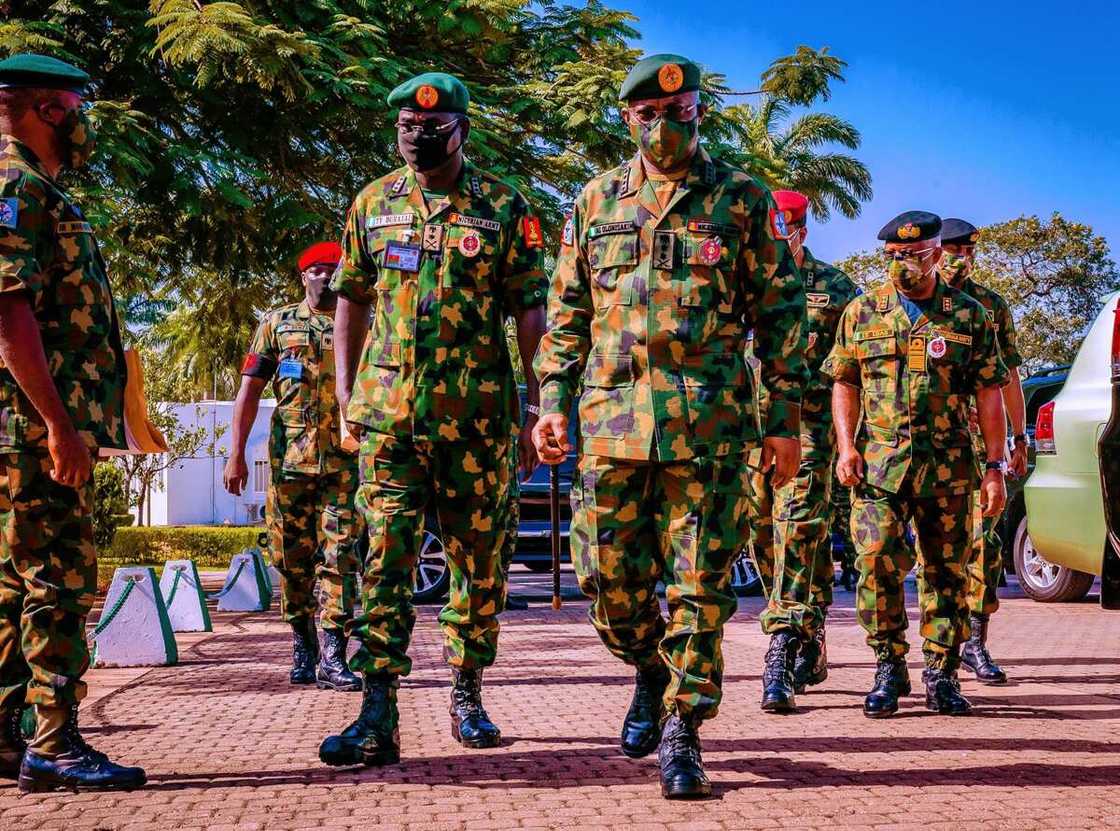 Breaking: Buhari meets Buratai, Adamu, other service chiefs