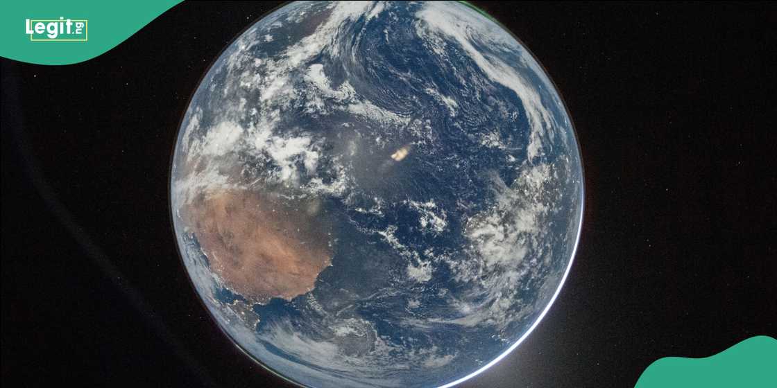 Orion spacecraft images show previously unseen regions of the Moon’s far side. Orion spacecraft images show previously unseen regions of the Moon’s far side.