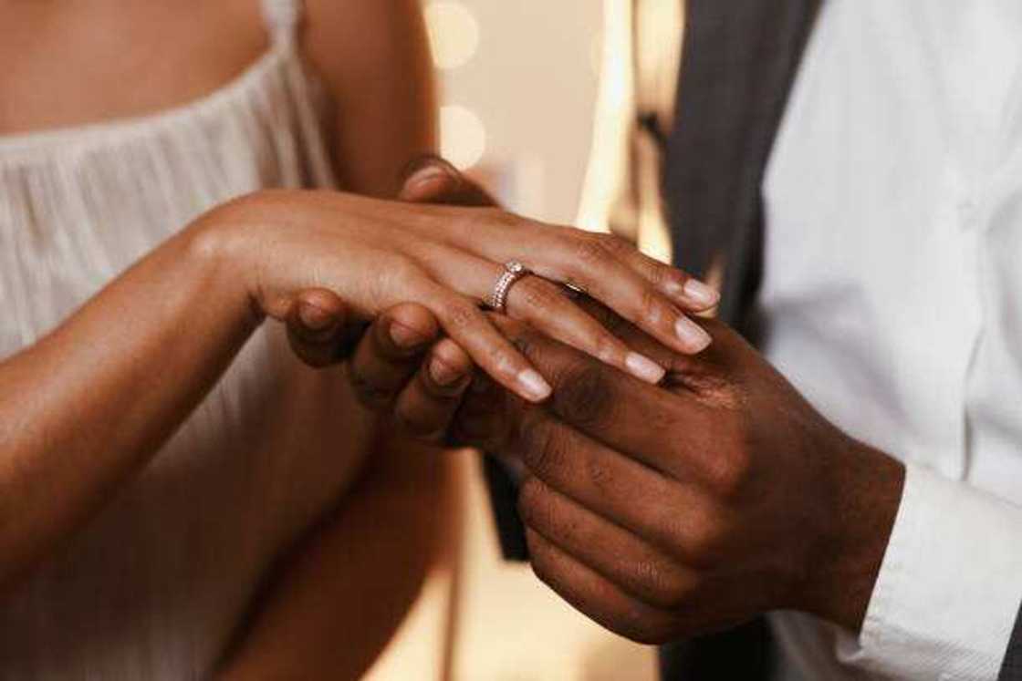Trendy Wedding Band Designs for the Perfect Nigerian Groom Trendy Wedding Band Designs for the Perfect Nigerian Groom