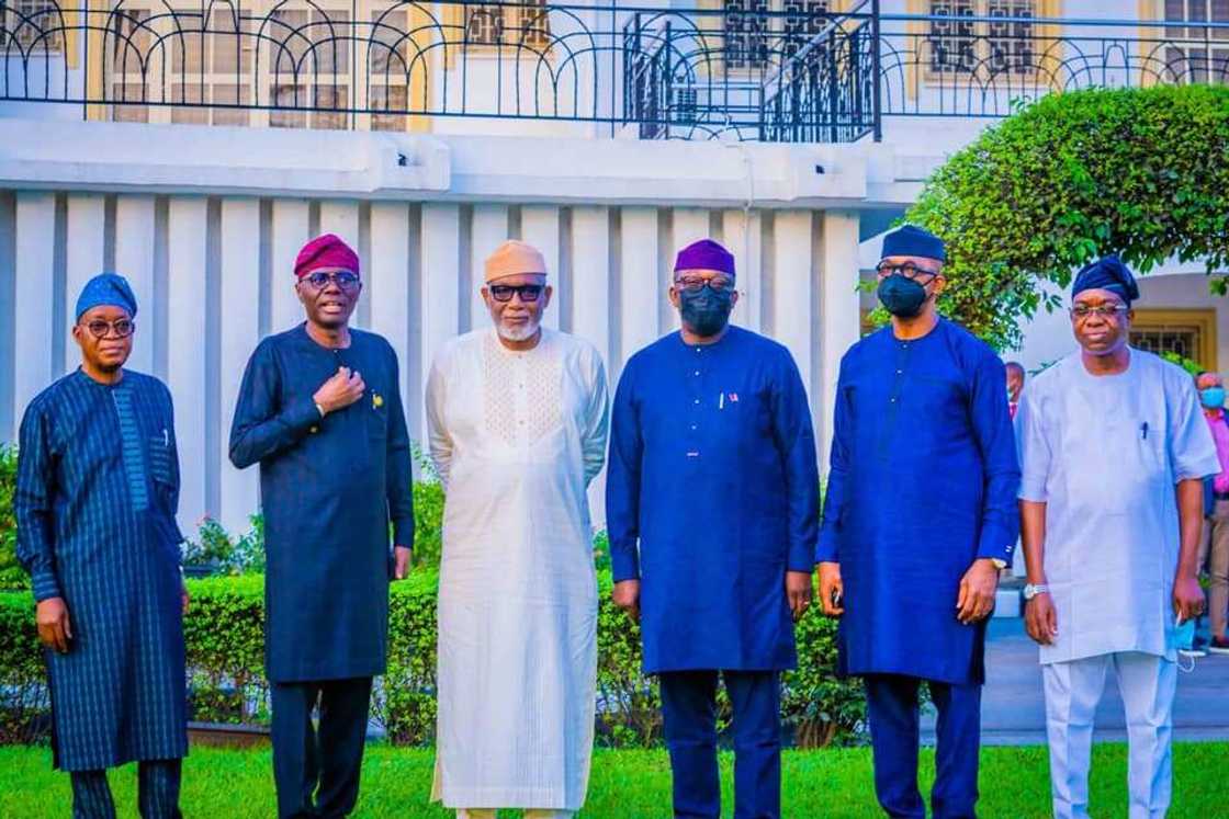 Governor Akeredolu discloses why Fayemi was absent during visit to Tinubu's residence Governor Akeredolu discloses why Fayemi was absent during visit to Tinubu's residence