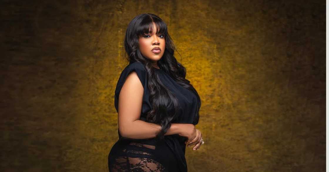 Toyin Abraham reacts to Bobruisky's win at Eniola Ajao's movie premiere. Toyin Abraham reacts to Bobruisky's win at Eniola Ajao's movie premiere.