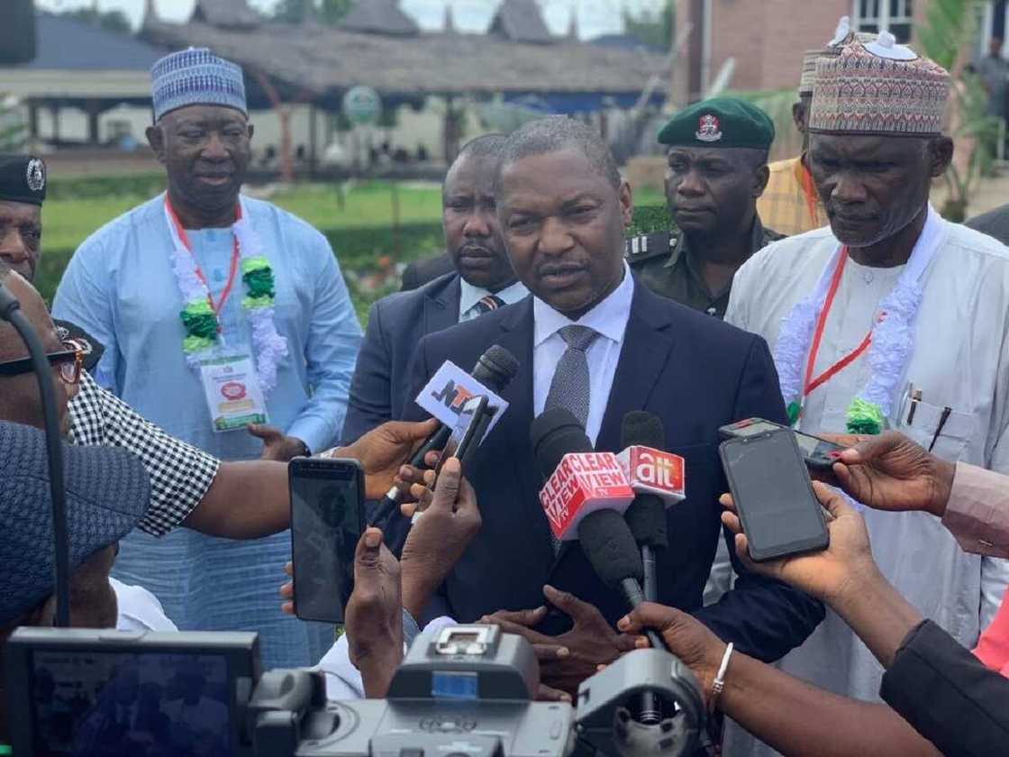 Nigerians Free To Do Business Across the Nation, Group Backs AGF Nigerians Free To Do Business Across the Nation, Group Backs AGF