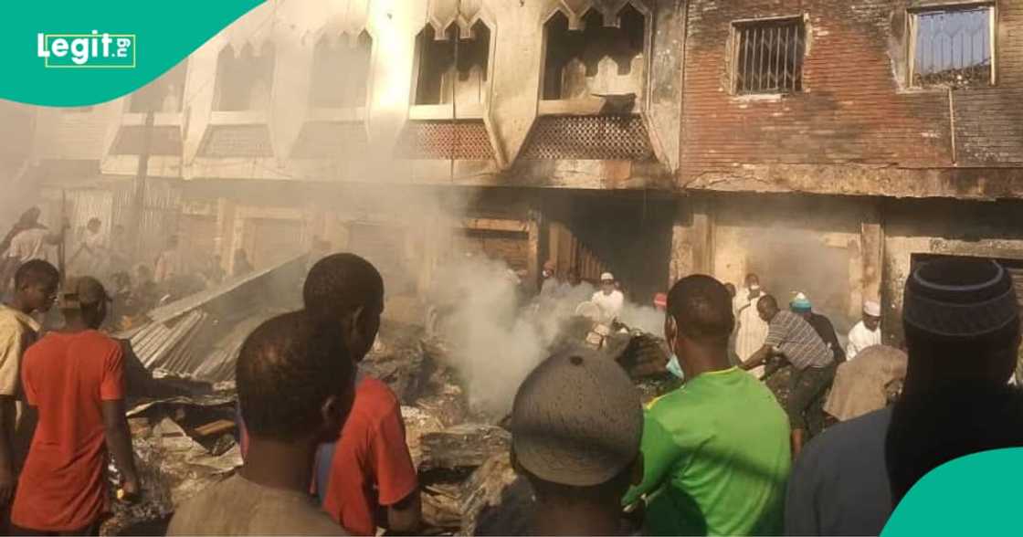 Gobara ta lalata shaguna da dama a Kano