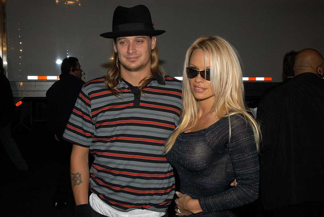 Kid Rock and Pamela Anderson at an award ceremony in Los Angeles Kid Rock and Pamela Anderson at an award ceremony in Los Angeles