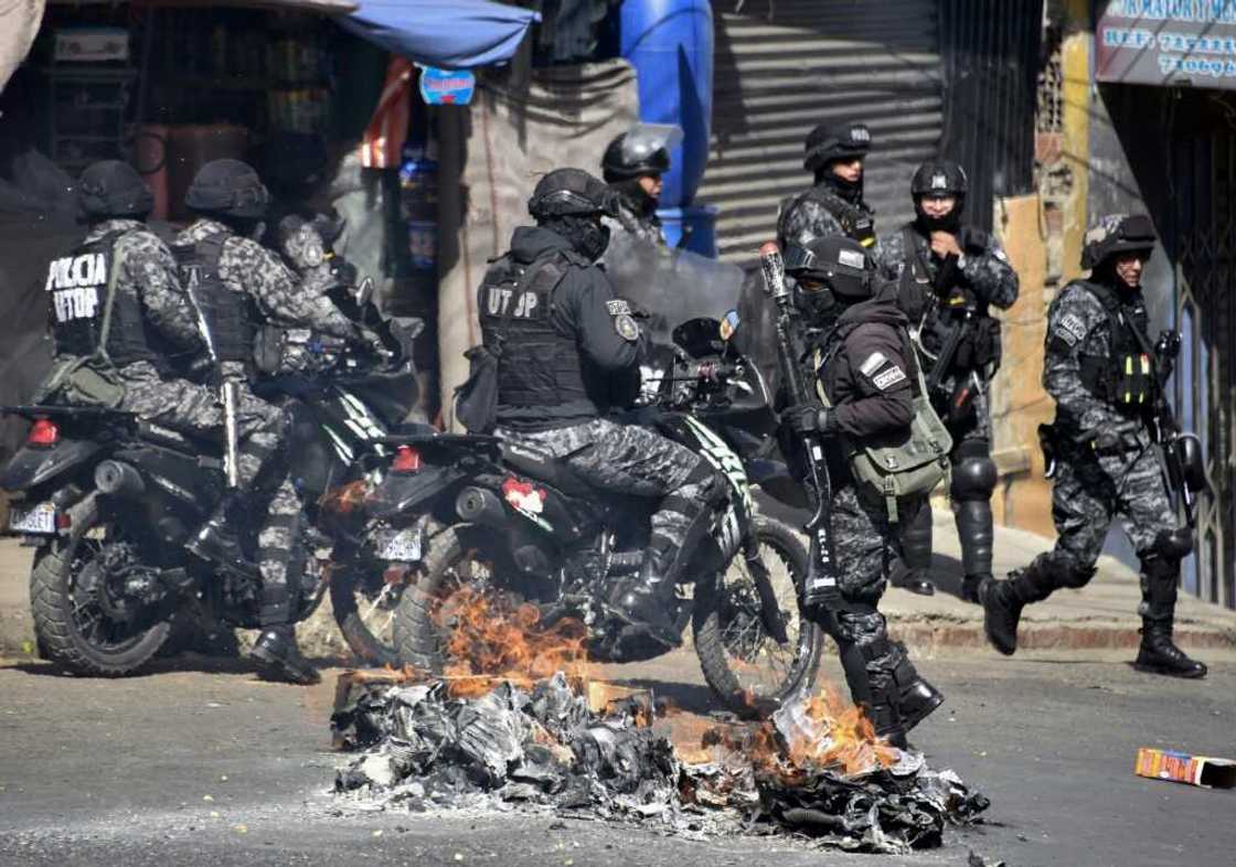 Riot police clash with coca leaf growers during a protest march in La Paz, on August 2, 2022 Riot police clash with coca leaf growers during a protest march in La Paz, on August 2, 2022