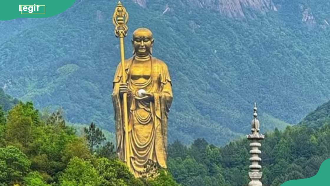 Dizang of Mount Jiuhua Dizang of Mount Jiuhua