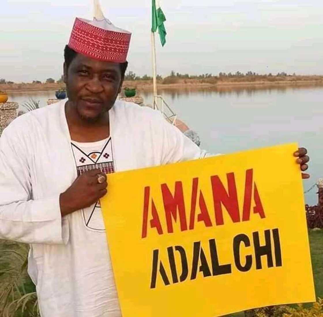 Mawakin Abba Gida-Gida ya jagoranci mawaka da 'yan fim yin zanga-zanga a Kano, hotuna Mawakin Abba Gida-Gida ya jagoranci mawaka da 'yan fim yin zanga-zanga a Kano, hotuna