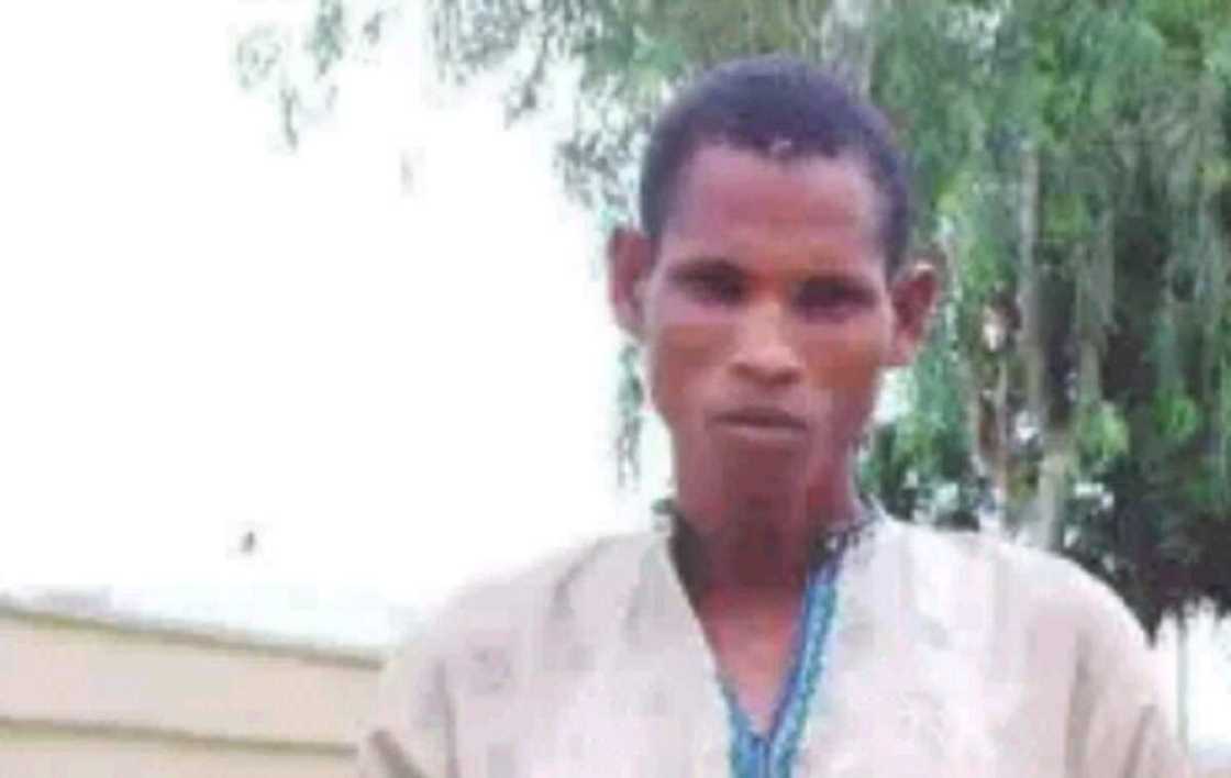 An yanke wa mutumin da ya datse kan dansa hukuncin kisa a Adamawa An yanke wa mutumin da ya datse kan dansa hukuncin kisa a Adamawa