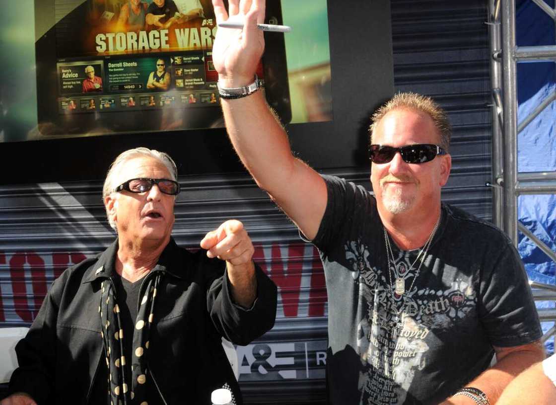 Barry Weiss and Darrell Sheets participate in A&E's "Storage Wars" Lockbuster Tour. Barry Weiss and Darrell Sheets participate in A&E's "Storage Wars" Lockbuster Tour.