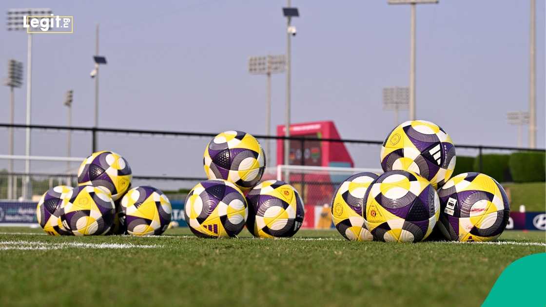 Marine AFC, Football, Roly Howard, London, England, Oxford FC.