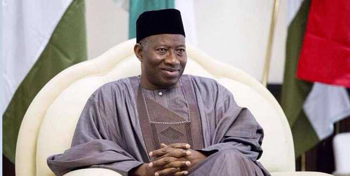 Jonathan ya yabawa Abdulsalam Abubakar