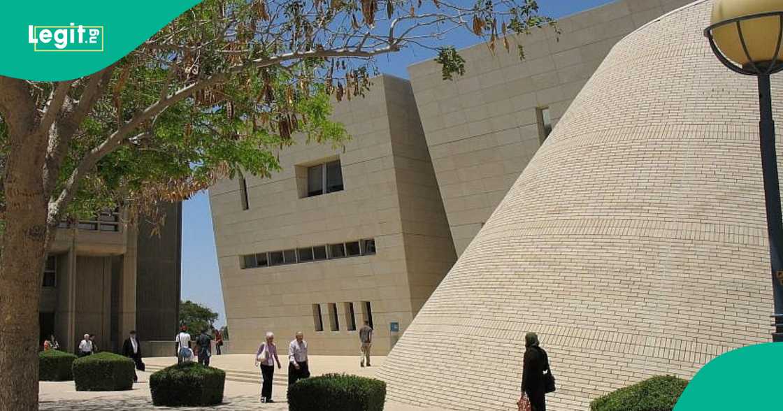 An kama ɗalibi da laifin leken asiri a Isra'ila. An kama ɗalibi da laifin leken asiri a Isra'ila.