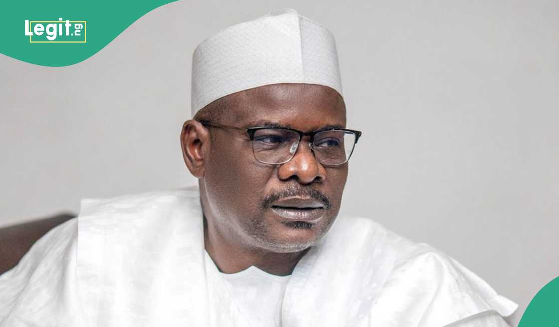 Ndume gifted cash and donated 3 bulls to brave soldiers in Borno state Ndume gifted cash and donated 3 bulls to brave soldiers in Borno state