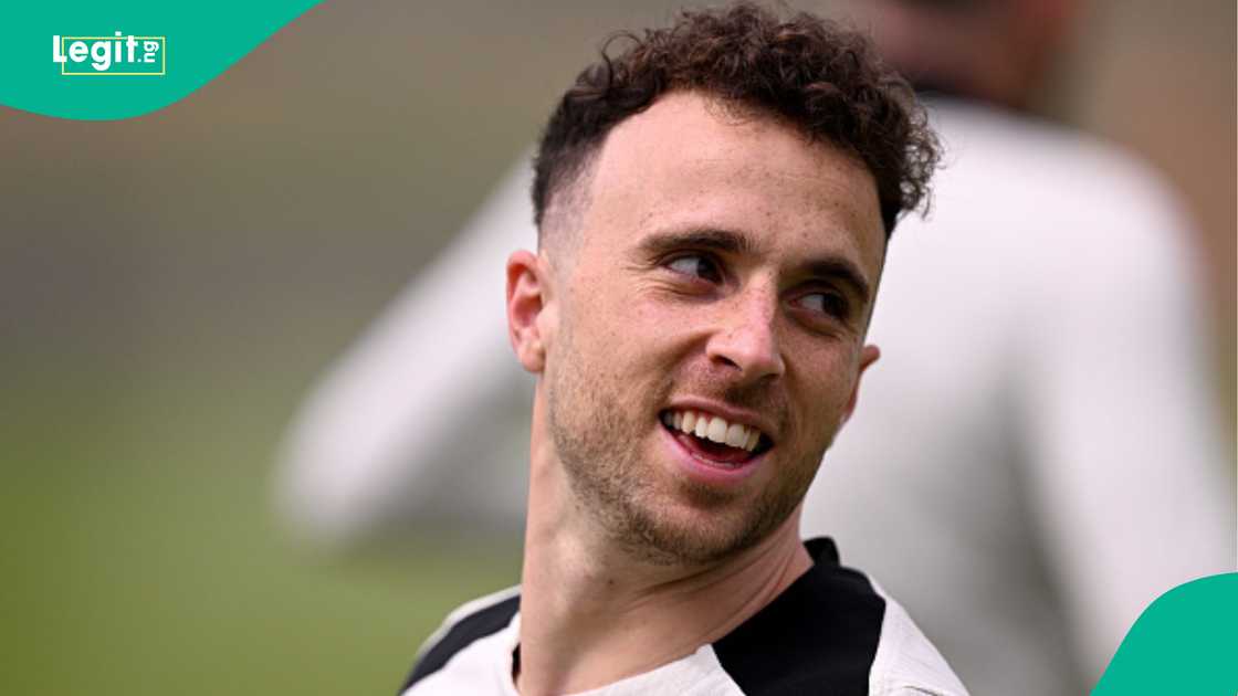 Nigerian man mourns death of Liverpool footballer Diego Jota. Nigerian man mourns death of Liverpool footballer Diego Jota.