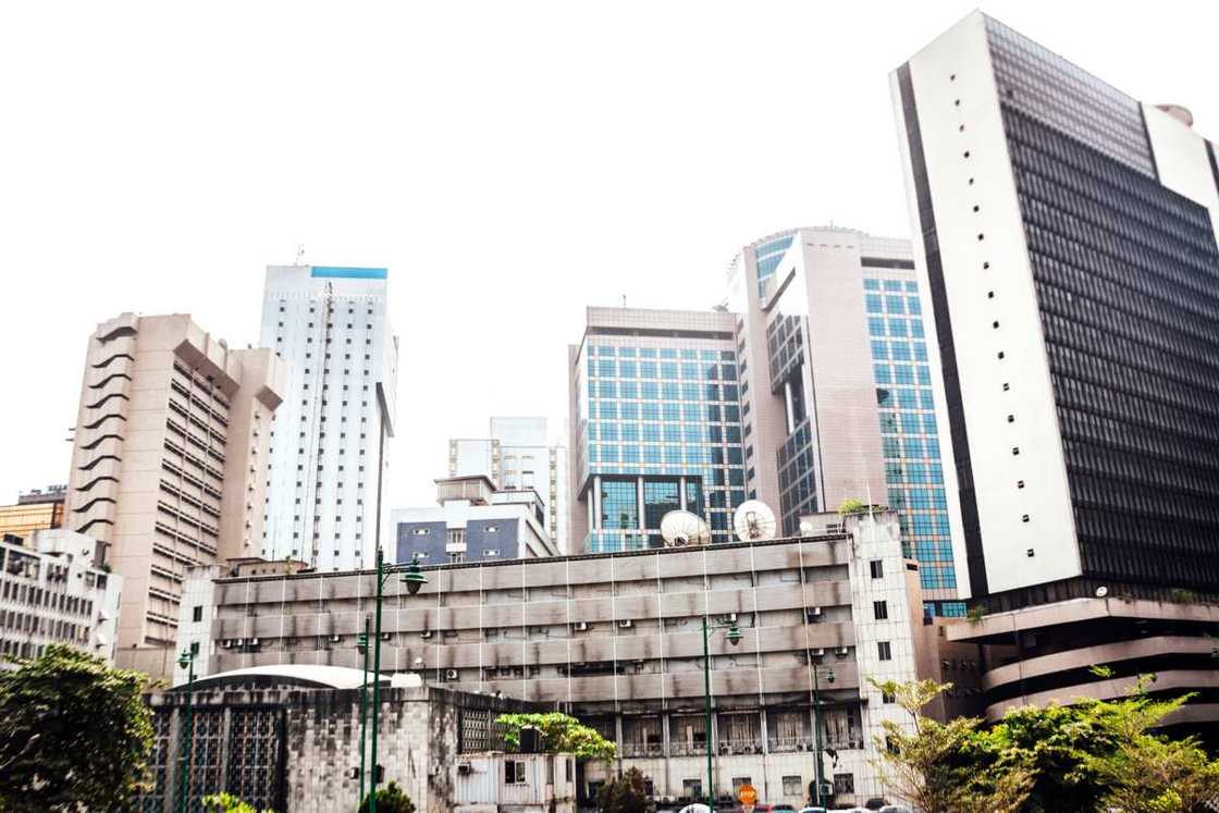 GTB, Zenith leads as Nigerian banks with the highest, lowest average spend on employees is revealed GTB, Zenith leads as Nigerian banks with the highest, lowest average spend on employees is revealed