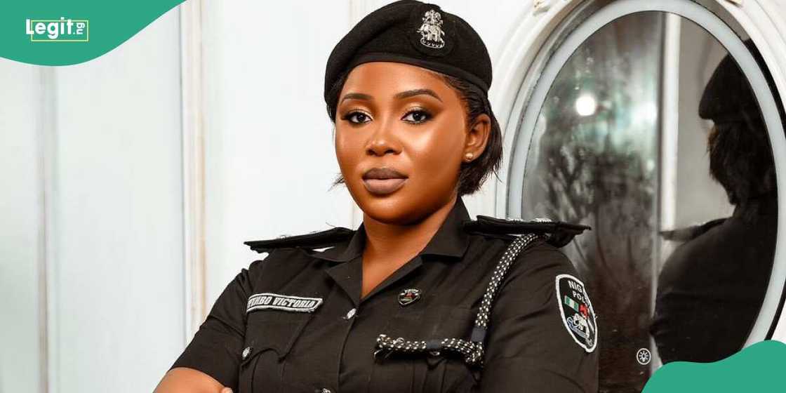 Trailer crushes several people to death at police checkpoint in Abia Trailer crushes several people to death at police checkpoint in Abia