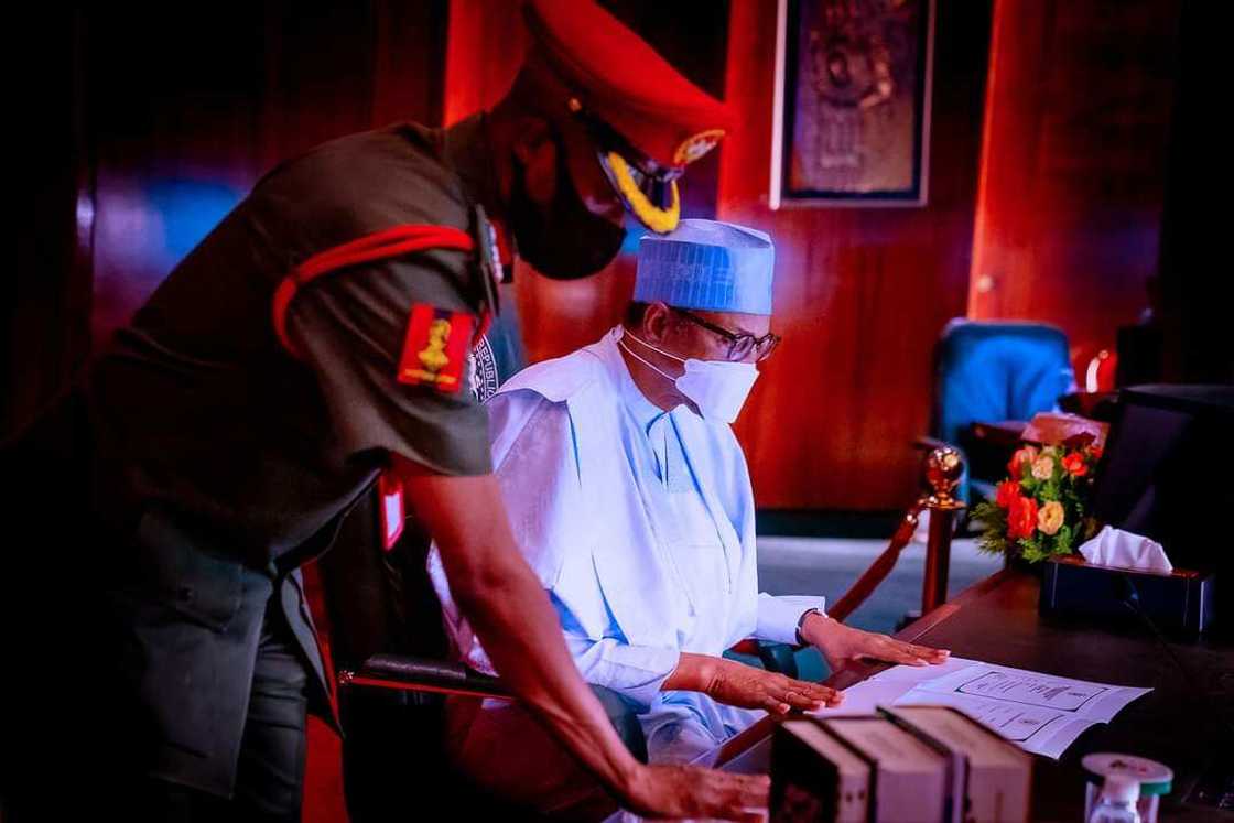 Shugaban ƙasa, Muhammadu Buhari. Shugaban ƙasa, Muhammadu Buhari.